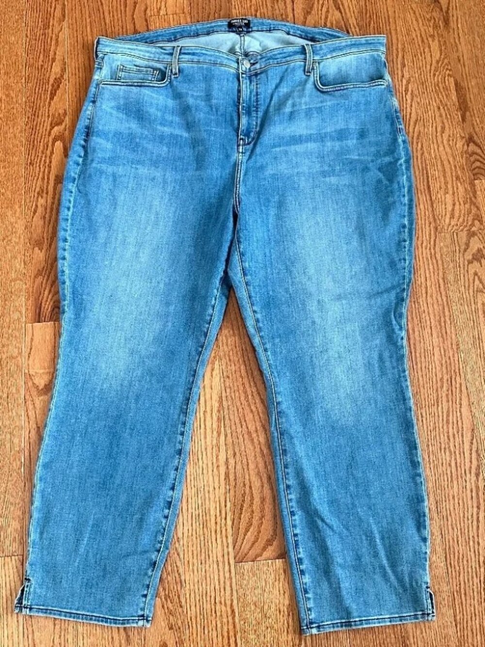 NYDJ Curve 360 Straight Ankle Slit Cropped Jeans Women's Size 24